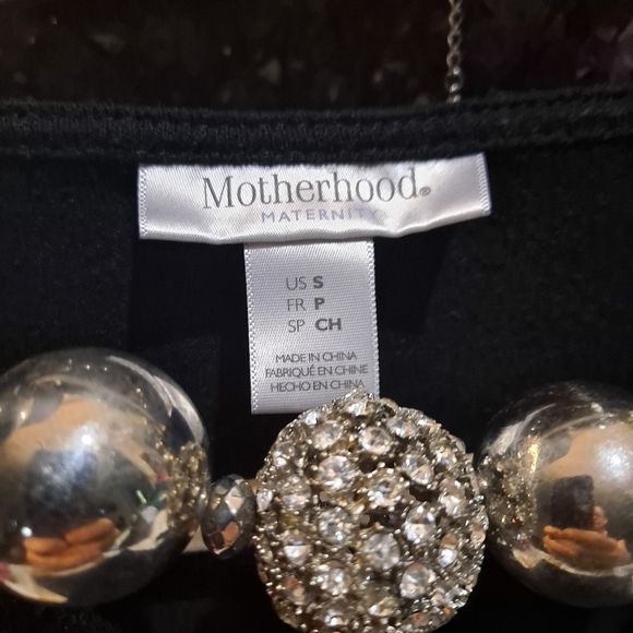 Cute maternity top - Picture 2 of 6